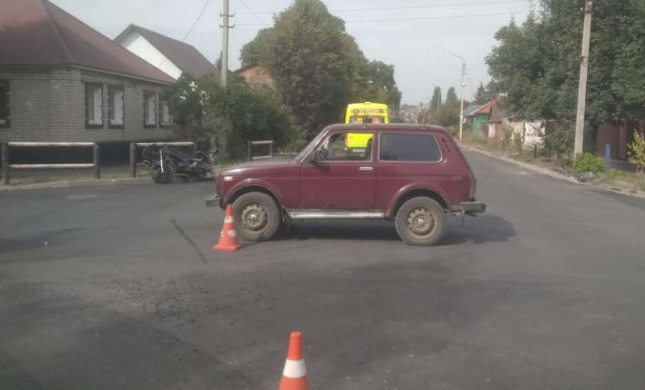 В результате ДТП на улице Яна Фабрициуса пострадал водитель мотоцикла