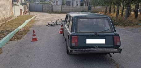 В результате ДТП на Учительской улице пострадала 11-летняя девочка-велосипедист