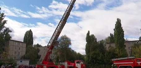 Эвакуация по расписанию: в школах Ельца завершились плановые и показательные занятия по отработке действий в случае возникновения ЧС