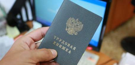 Прокуратура Ельца  выявила нарушение трудового законодательства в кафе «Караван»