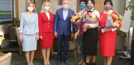 Игорь Артамонов сообщил, что услуги центров занятости перейдут в МФЦ