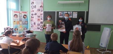 Елецкий ЛО МВД России на транспорте проводит профилактическую акцию «Безопасная дорога домой!»