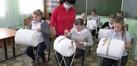 Сохраняя традиции: в школах Ельца начали работу кружки народных промыслов