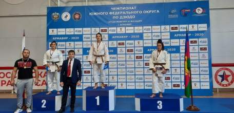 Студентка ЕГУ им. И.А. Бунина стала серебряным призёром чемпионата Южного федерального округа по борьбе дзюдо