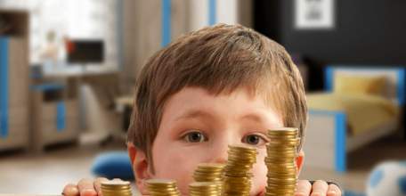 Пособие на ребенка смогут получать больше липецких семей