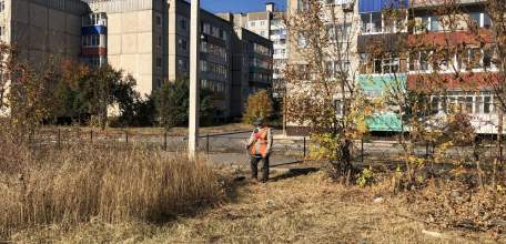 МУП Города Ельца "По Благоустройству и Оказанию Услуг по Погребению" работает сегодня в 7-ом микрорайоне