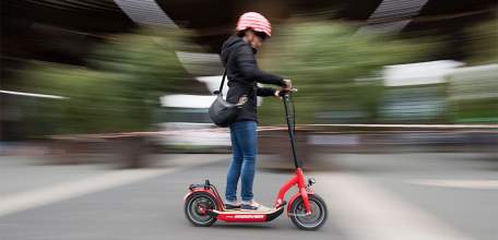 Внимание! Использование средств индивидуальной мобильности (СИМ) на дорогах опасно!