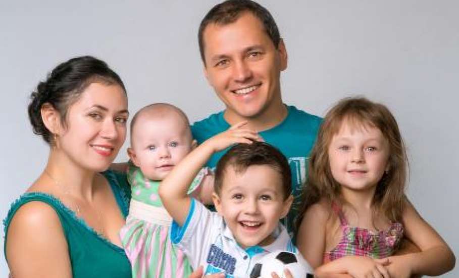 До 300 тысяч рублей может получить семья с детьми на реализацию бизнес-плана