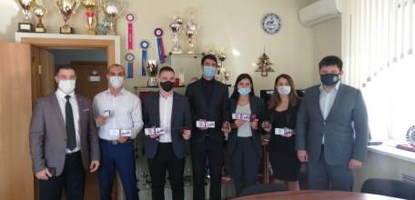 Удостоверения &laquo;Мастера спорта&raquo; по всестилевому каратэ получили трое ельчан