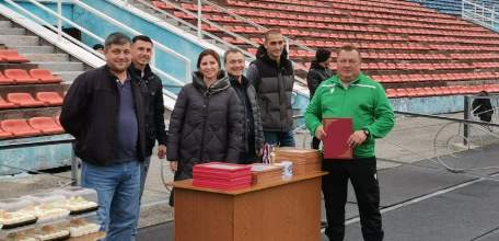 Футбольный клуб &laquo;Елец&raquo; в торжественной обстановке отметил День тренера