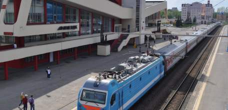 В Липецке мужчина попал под поезд