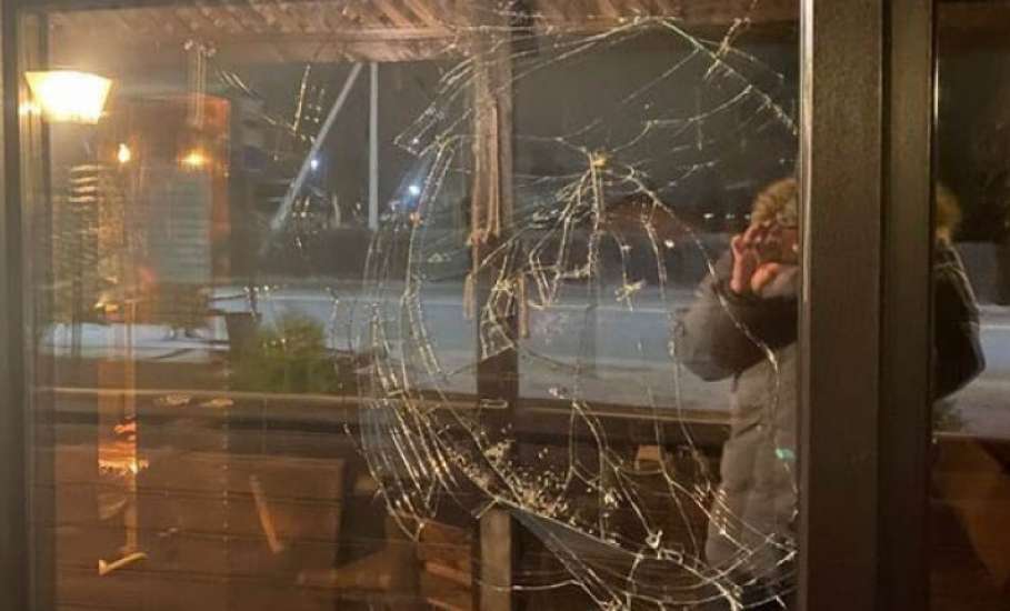 На два кафе в Ельце были совершены нападения с разницей ровно в час