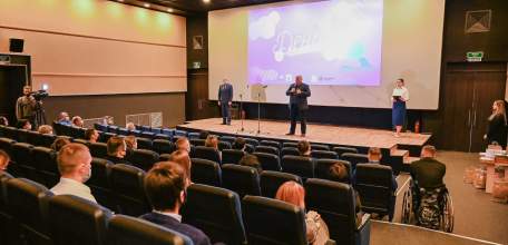 Лучшие волонтеры города получили награды