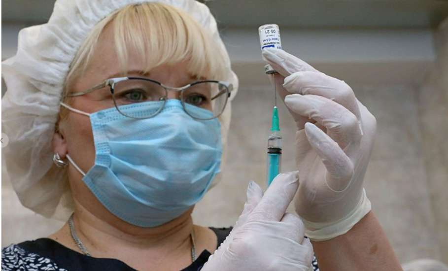 Вакцинация от COVID-19 началась в Липецкой области