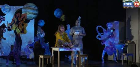 Спектакль «Мама, мне оторвало руку» посмотрел театральный критик, эксперт фестиваля «Золотая маска» Нияз Игламов