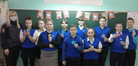 В Елецком районе прошел мастер-класс по изготовлению фликеров