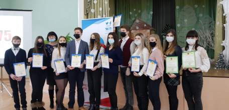 Подведены итоги добровольческой акции «75 добрых дел»: награждены добровольцы-активисты