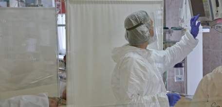 Медики Липецкой области получат дополнительные выплаты за работу с COVID-19