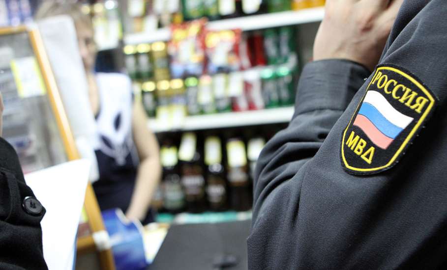 В Ельце  задержали двух ельчан за кражу сигарет в магазине