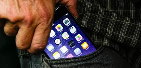 В Ельце раскрыта кража мобильного телефона в кафе