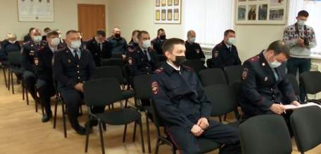 Елецкие полицейские подвели итоги своей работы за 2020 год и отметили отличившихся сотрудников