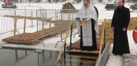 В Крещенский сочельник на Быстрой Сосне прошло освящение купели