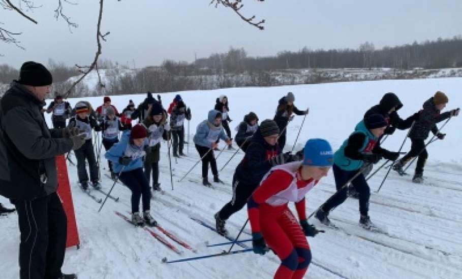 В Елецком районе прошло личное первенство по лыжным гонкам среди общеобразовательных учреждений