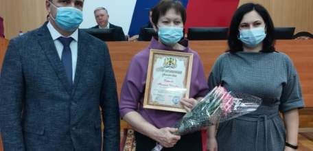 В администрации Елецкого района состоялась церемония награждения работников сферы образования