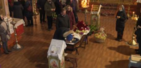 Елец простился с кинорежиссером, общественным деятелем, председателем Елецкого землячества Ренитой Григорьевой