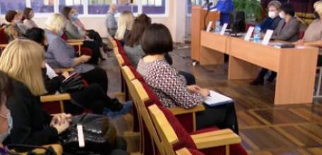 Государственная итоговая аттестация в вопросах и ответах: в гимназии № 11 прошло общегородское родительское собрание