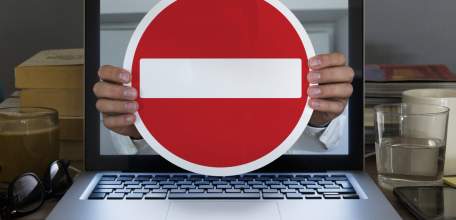 Прокуратура потребовала заблокировать доступ к сайту с информацией о способах приобретения ядовитых веществ