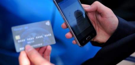 В Ельце продолжаются кражи с банковских счетов через интернет и мобильную связь