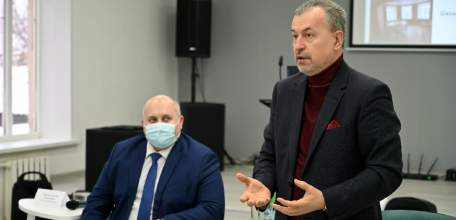 Елецкие школьники смогли задать вопросы детскому омбудсмену и главе города