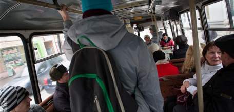 Ельчанку обокрали в автобусе