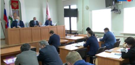 На 39-й сессии депутаты обсудили итоги работы ОМВД за прошлый год и внесли изменения в бюджет города