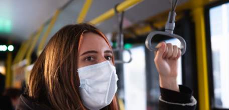 В Ельце продолжает действовать масочный режим