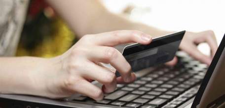 Ельчане снова попадались на уловки интернет-мошенника и лежсотрудника банка