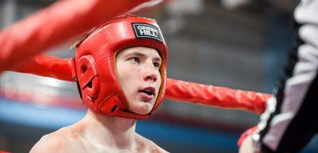 Елецкий спортсмен - победитель Первенства по кикбоксингу