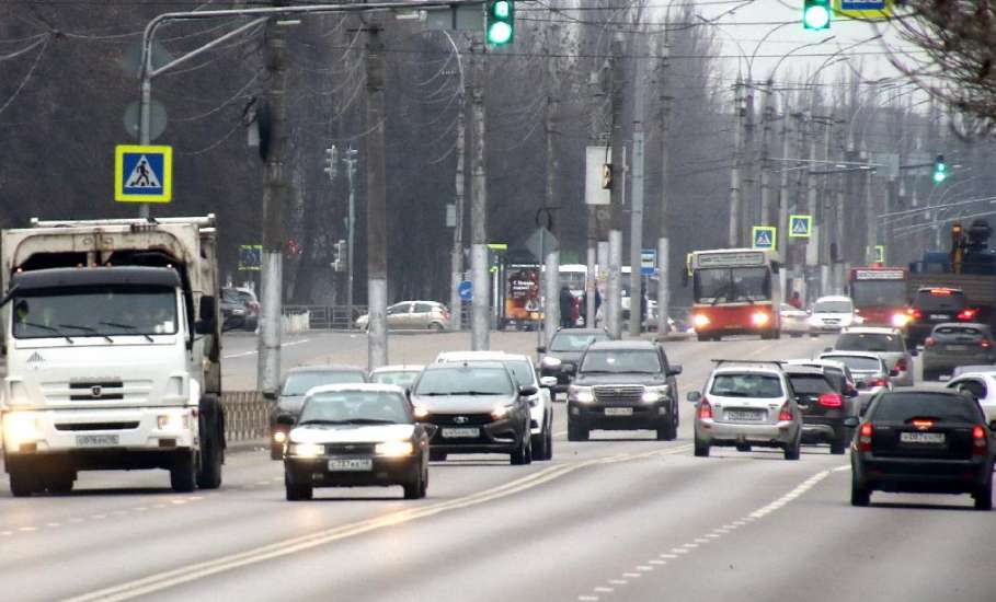 Депутаты Липецкого облсовета внесли изменения в закон о транспортном налоге