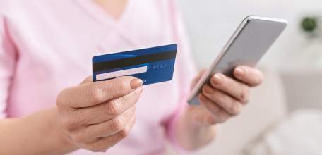 Ельчанку обманул лжесотрудник банка