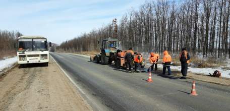 Аварийный ремонт дорог продолжается в Липецкой области