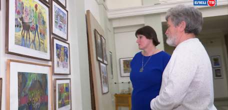 Международный союз педагогов-художников признал ельчанку Надежду Хлебникову лучшим учителем