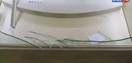 В Ельце продавцы задержали грабителя ювелирного магазина