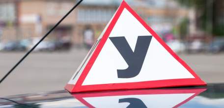 В Елецком районе сотрудники ГИБДД проверяли "учебные" автомобили и "молодых" водителей