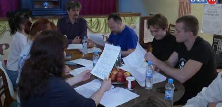 «Театральная лаборатория»: столичный режиссер ставит творческий «эксперимент» в драмтеатре «Бенефис»