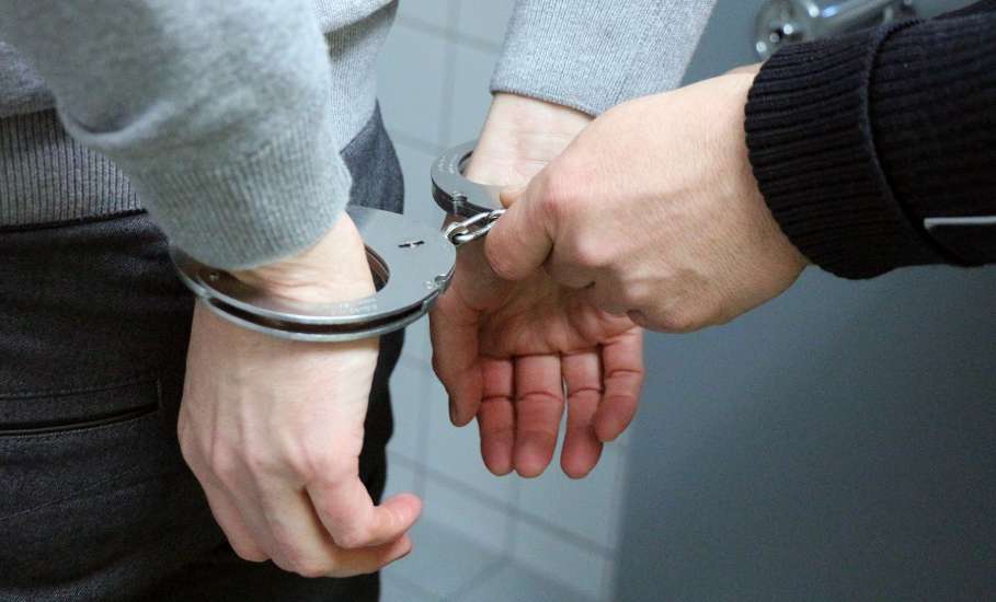 В Ельце задержаны двое граждан с наркотиками