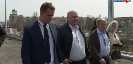 Глава города провёл объезд по объектам, на которых идут работы по благоустройству, а также проблемным местам