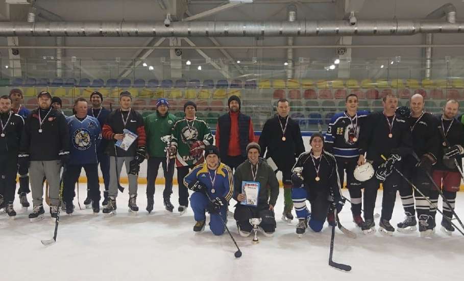 В Ельце прошли финальные игры по дворовому хоккею в зачёт спартакиады трудящихся