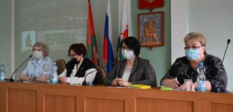 Заседание КДН по вопросам организации детского летнего отдыха