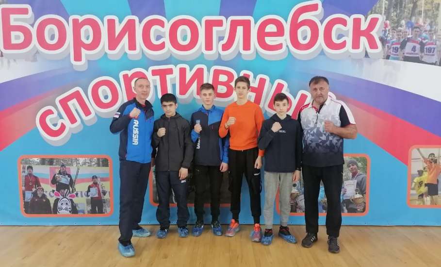 Елецкие спортсмены успешно выступили на Первенстве ЦФО по боксу